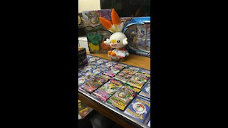 Pokémon Random Pack Opening!! 11/16/2021