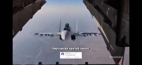 Russian Su-30 fantastic maneuver, SU-30 LOOKED INSIDE THE VEHICLE - Comments of Americans