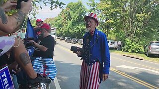 Uncle Sam singing outside of Fulton County Jail