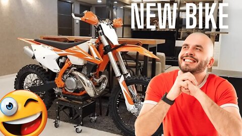 I got a new OFFROAD dirtbike! 😀 (REVEAL) 🗝