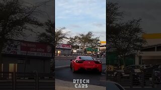Ferrari 458 Italia in DRIVE THRU