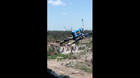 🦅🇺🇦 Ukrainian FPV-drone visited a Russian…