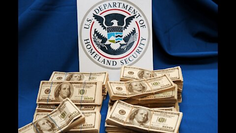 US Govt seizes billions in cash from air travelers across the nation