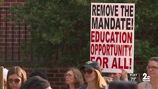 More than a hundred join rally in Annapolis to protest USM’s COVID-19 vaccination mandate