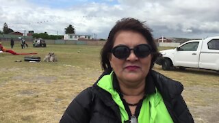 SOUTH AFRICA - Cape Town - Kite Festival at Heideveld (Video) (RjY)