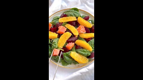 Salad with Beets, Salmon, and Brynza! 🥗