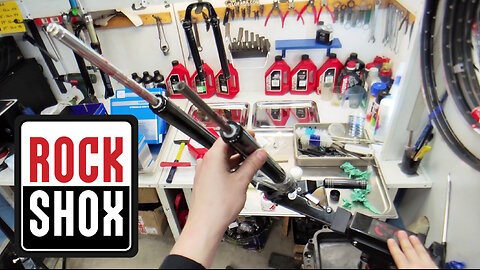 What's inside a new Rockshox Judy bike fork. Bicycle fork review and lubrication.
