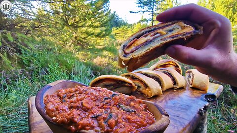 Crunchy Stromboli (relaxing sounds, beautiful nature,Bushcraft) ASMR