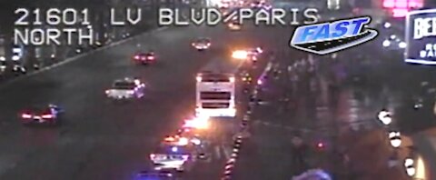 Police: 1 stabbed on Las Vegas Boulevard during argument