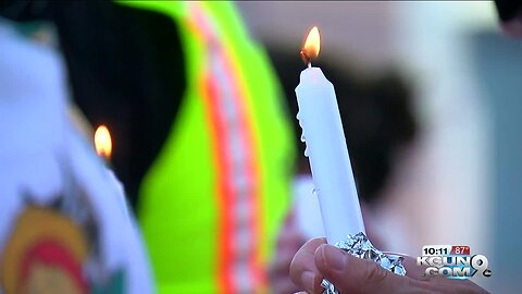 Music helps to heal at vigil in Tucson to honor shooting victims