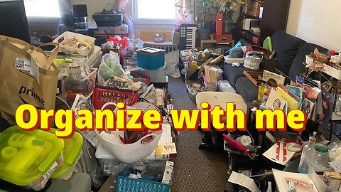 This mom needs organizing help #decluttering #declutter #cleaningmotivation