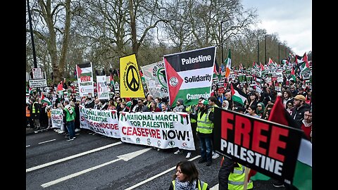 Police face off with pro-Palestinian protesters as thousands march in London