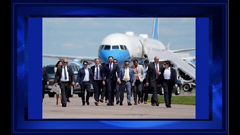 ⚡JD Vance & Team Gatecrash the Reporters waiting at Air Force Two! 🤣