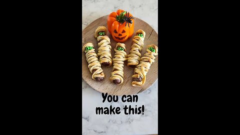 How to Make a Halloween Mummy's from Hot Dogs and Puff Pastry Dough #Shorts