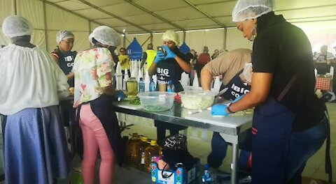 SOUTH AFRICA - Johannesburg - #WorldFoodDay: Meals on Wheels BigCook-a-thon (Video) (N3q)