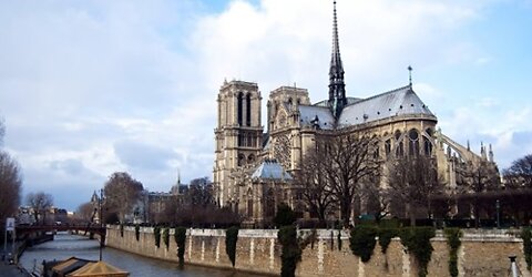 Architecture CodeX #13 Notre Dame de Paris by Jean de Chelles, Pierre de Montreuil and others