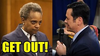 Chicago Reporter confronts FAILED Chicago Mayor Lori Lightfoot and DESTROYS her!