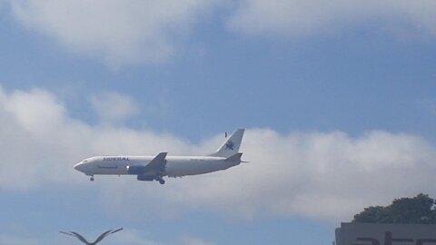 Boeing 737-300 PR-SDV na final antes de pousar em Manaus vindo de Guarulhos 22022021