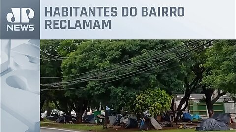 Vila Leopoldina: Moradores de rua ocupam canteiro de avenida | SOS São Paulo