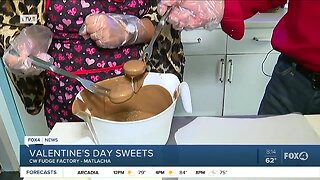 Matlacha sweet shop making chocolate dipped oreos