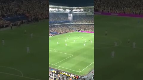 Turkish Fans -Fenerbahce- chanted "Vladimir Putin" in a match with Kyiv -Dynamo