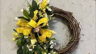 Summer Grapevine Wreath |Hard Working Mom |How to