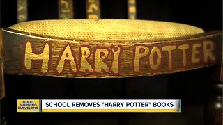 School removes 'Harry Potter' books from its library