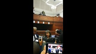 UPDATE 1 - Cape Town mayor Patricia de Lille holds on to job (XH7)