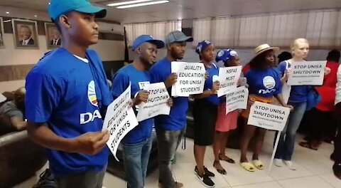 SOUTH AFRICA - Pretoria - DASO students sit-in at the dept of higher education - Video (HQ8)