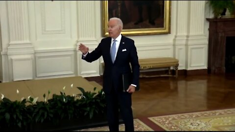 Biden Yells At Reporter For Pointing Out His Mask Flip Flop