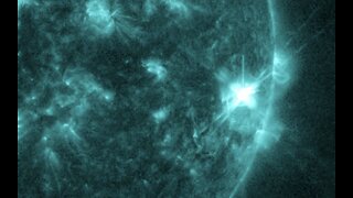 Solar Flares Return, Earth's Magnetic Cycles | S0 News Dec.21.2023