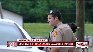 Tulsa County neighborhood evacuates due to flooding