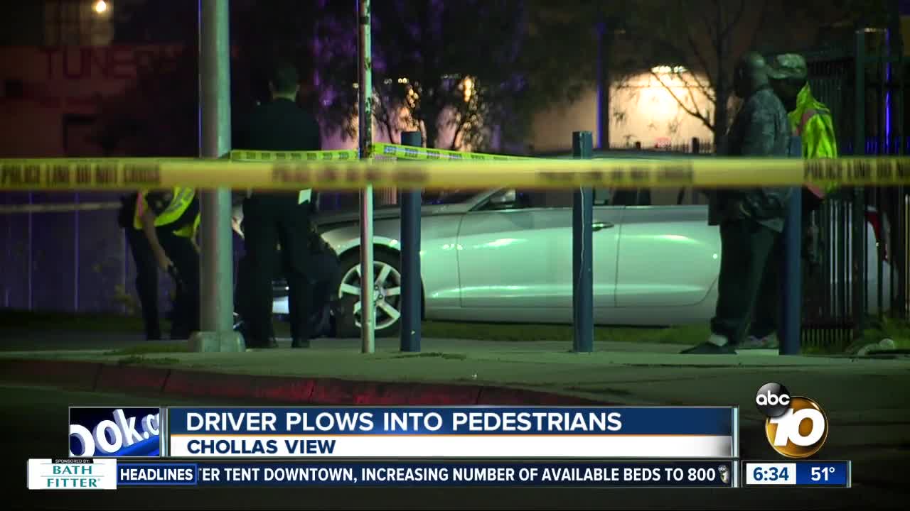 2 pedestrians hurt after being hit by car in Chollas View