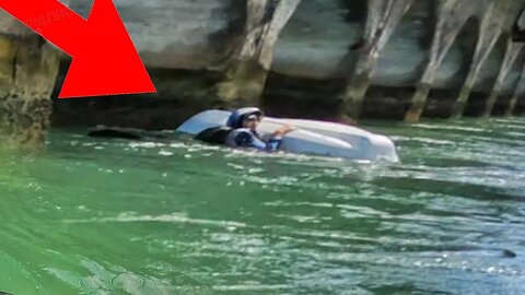 Don't Let This Happen To You! Kayak Life-threatening Situation Caught On Camera