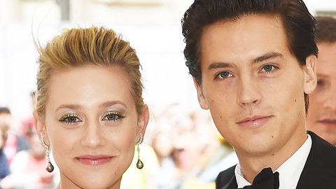 More PROOF That Cole Sprouse & Lili Reinhart Have BROKEN UP!