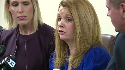 Las Vegas shooting victim Paige Gasper sues MGM Resorts | Full video of press conference with family, attorneys