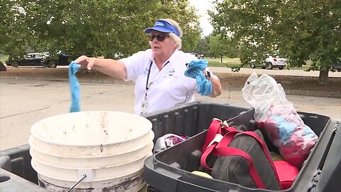 Volunteers help people enjoy the Boise Greenbelt which turns 50 this year