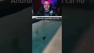 QUANDO VOCÊ DERRUBA SEU CELULAR NO CHÃO 😹 - REACT MORIMURA