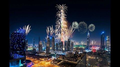 Happy new year 2022 Dubai Burj khalifa fireworks