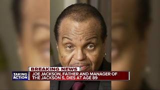 Joe Jackson, father and manager of the Jackson 5, dies at age 89
