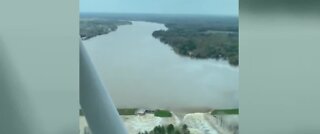 Dam breach in Michigan forces evacuations