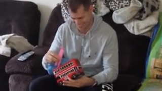 Man Has Best Reaction To Finding Out He's Going To Be Dad For First Time