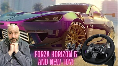 Ziff is testing out his new racing gear in Forza Horizon 5
