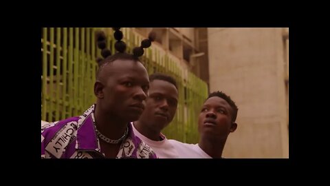 Majje - Azawi feat Fik Fameica Official Music Video 2022