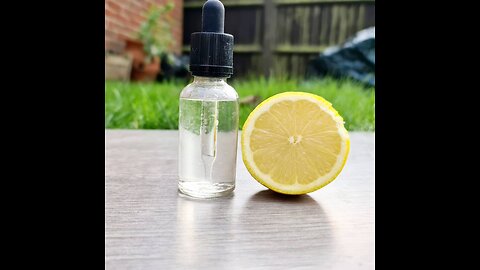 My skin had less dark spots and large pores after I made a vitamin C serum and used it every day