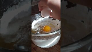 the easiest way to crack an egg