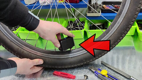 How to quickly inflate a bicycle tire. Bicycle Compressor