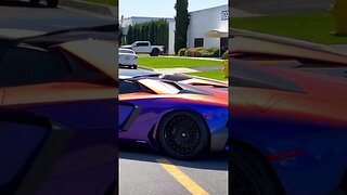 Lamborghini Aventador SV 😳 Look at that paint!! 😮‍💨