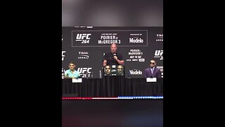 Conor Mcgregor shuts down reporter who brings up his MMA record