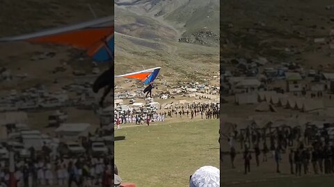 Imran khan Shandur main paragliding karte hue#youtubeshorts #shortsvideo